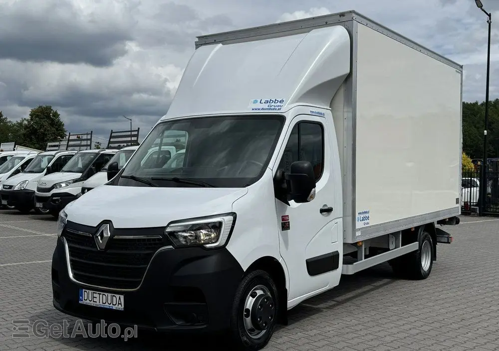 RENAULT Master 