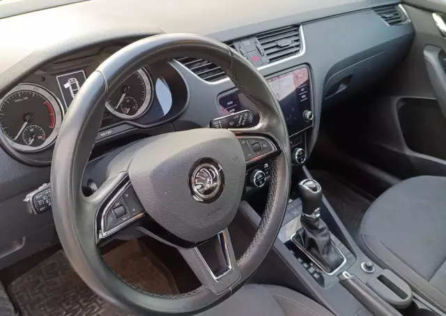 SKODA Octavia 1.5 TSI ACT Style DSG