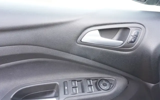 FORD C-MAX 1.5 TDCi Start-Stop-System Sport