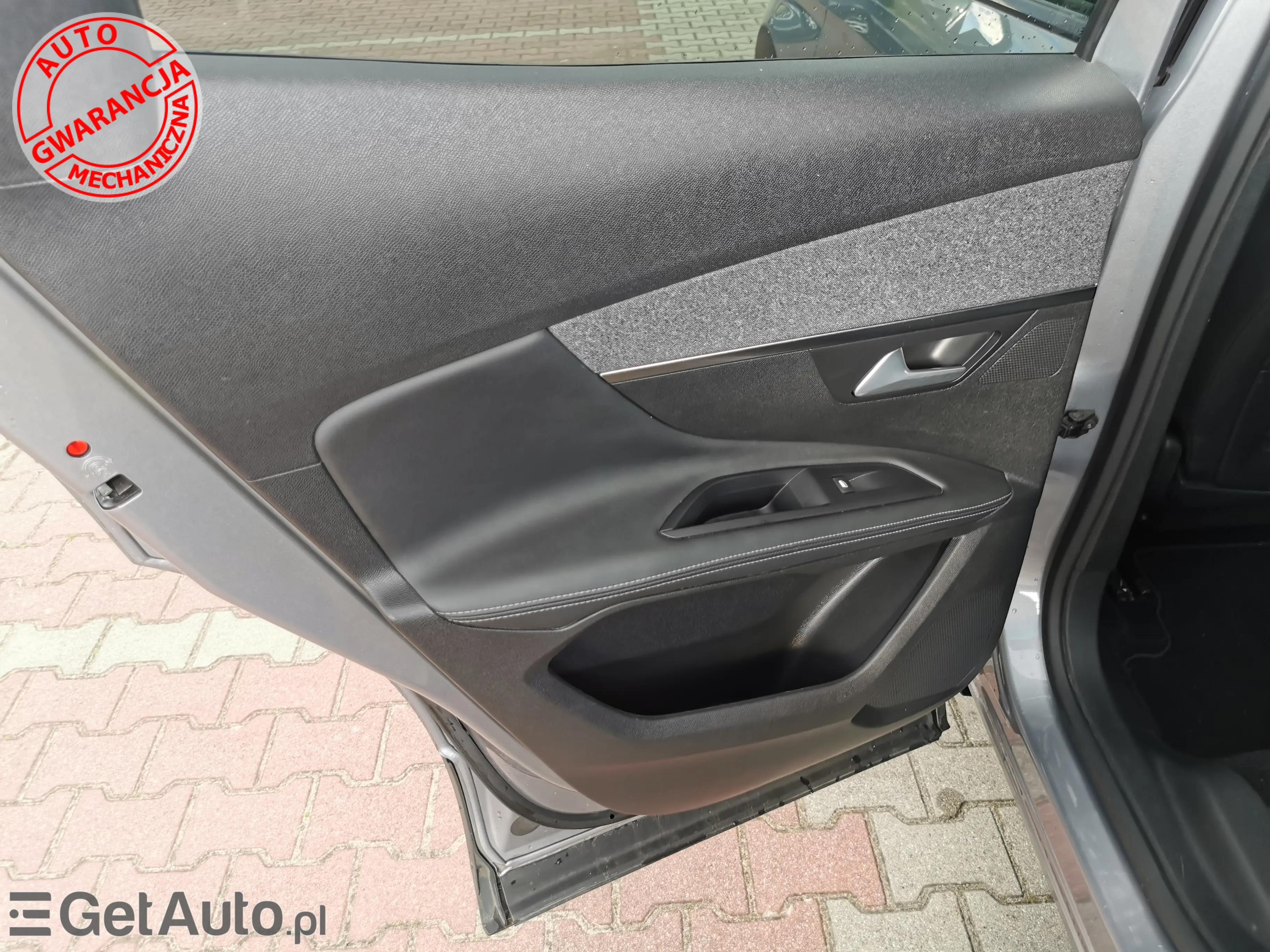 PEUGEOT 3008 Allure 130 S&S Aut.