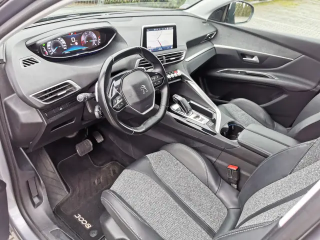 PEUGEOT 3008 Allure 130 S&S Aut.