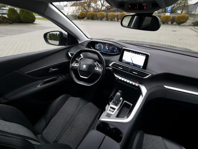 PEUGEOT 3008 Allure 130 S&S Aut.