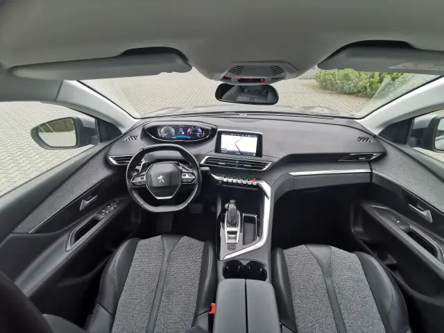 PEUGEOT 3008 Allure 130 S&S Aut.