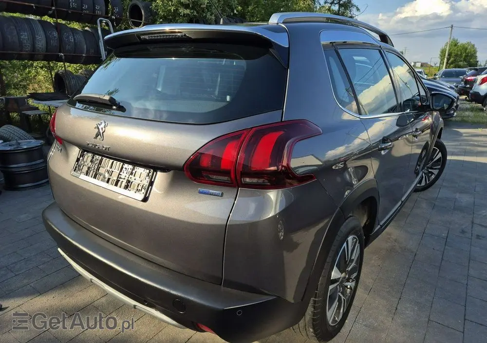 PEUGEOT 2008 