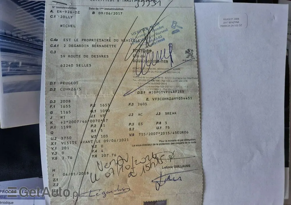 PEUGEOT 2008 