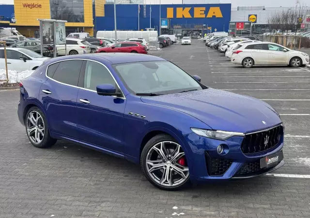 MASERATI Levante Q4