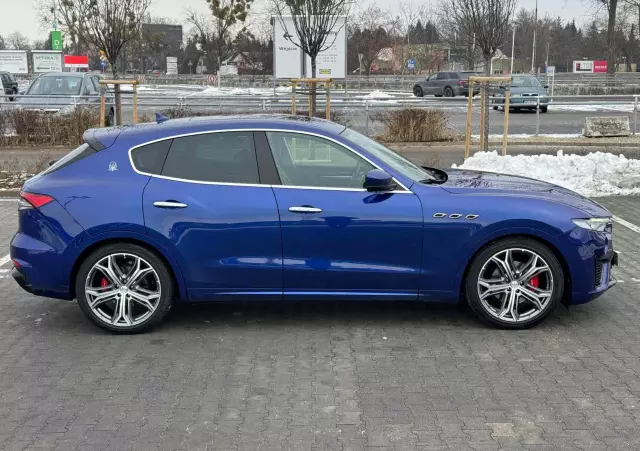 MASERATI Levante Q4