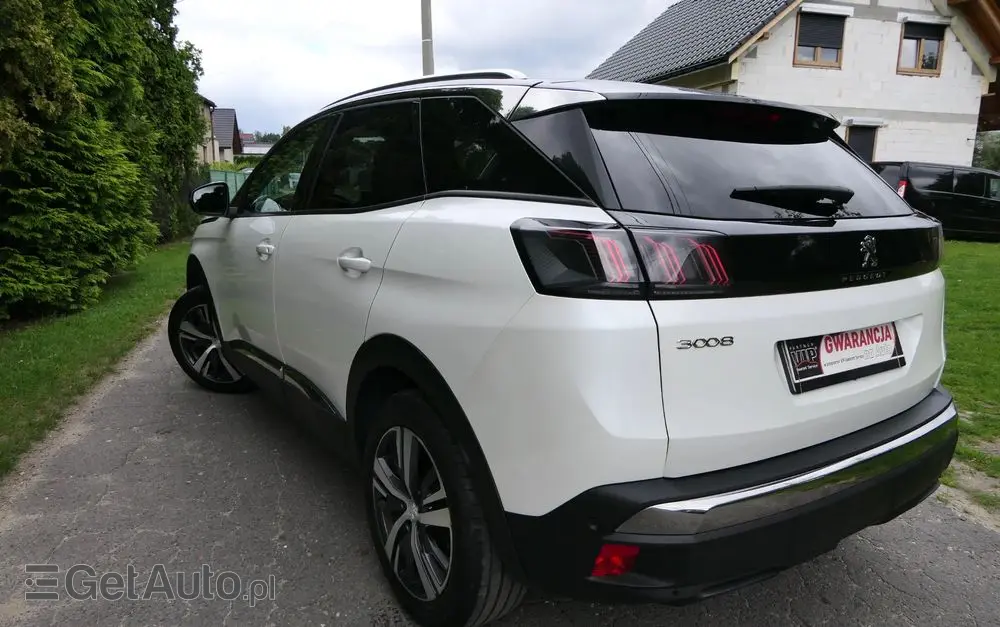 PEUGEOT 3008 1.5 BlueHDi Allure S&S EAT8