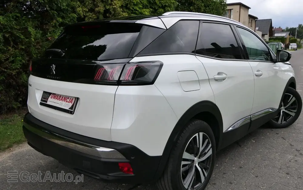 PEUGEOT 3008 1.5 BlueHDi Allure S&S EAT8