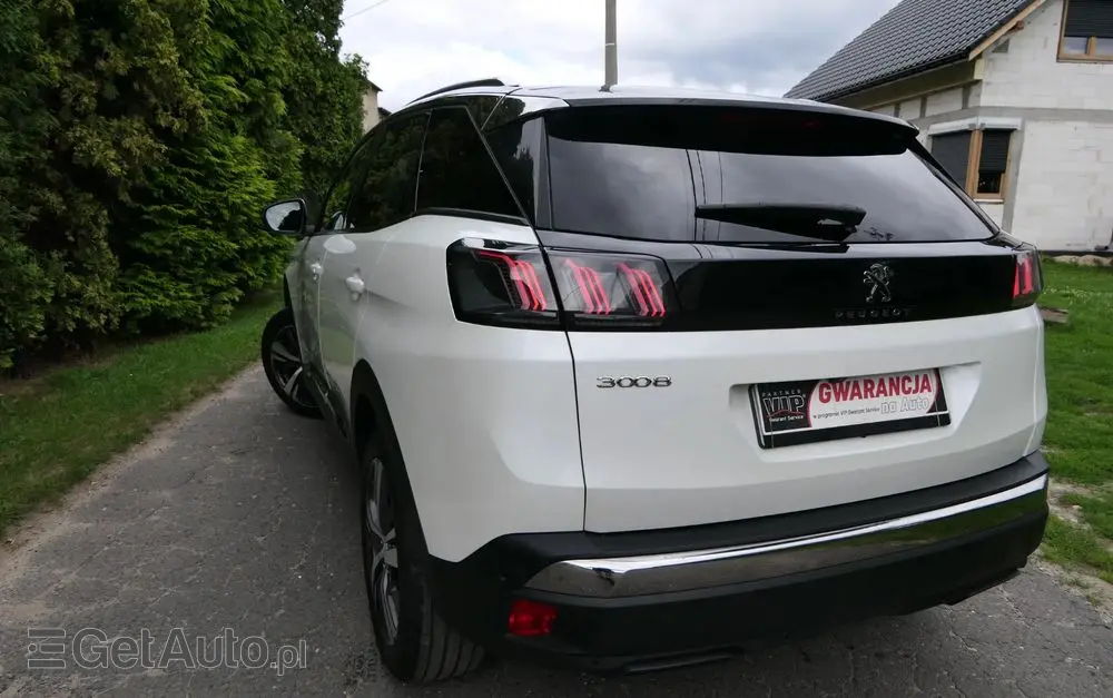 PEUGEOT 3008 1.5 BlueHDi Allure S&S EAT8