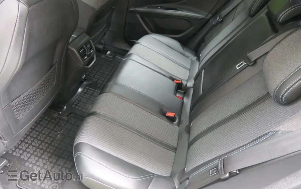 PEUGEOT 3008 1.5 BlueHDi Allure S&S EAT8