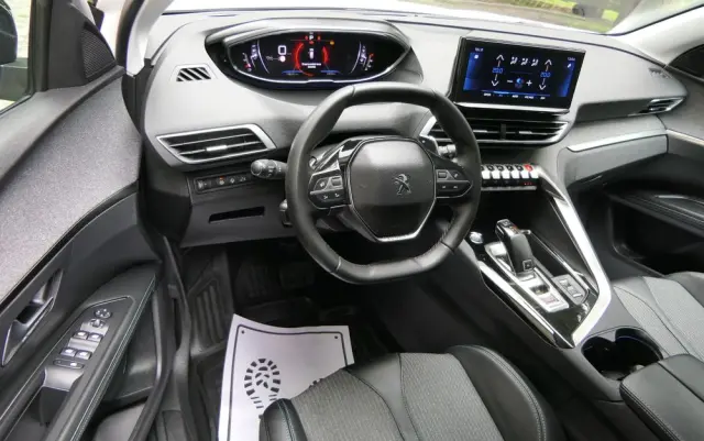 PEUGEOT 3008 1.5 BlueHDi Allure S&S EAT8
