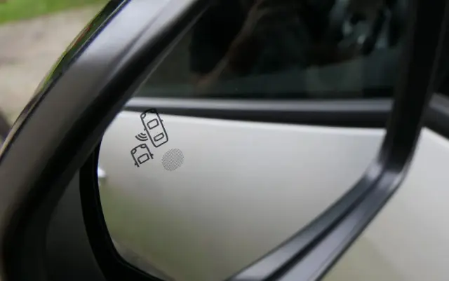 PEUGEOT 3008 1.5 BlueHDi Allure S&S EAT8