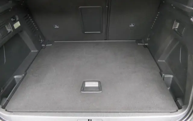 PEUGEOT 3008 1.5 BlueHDi Allure S&S EAT8