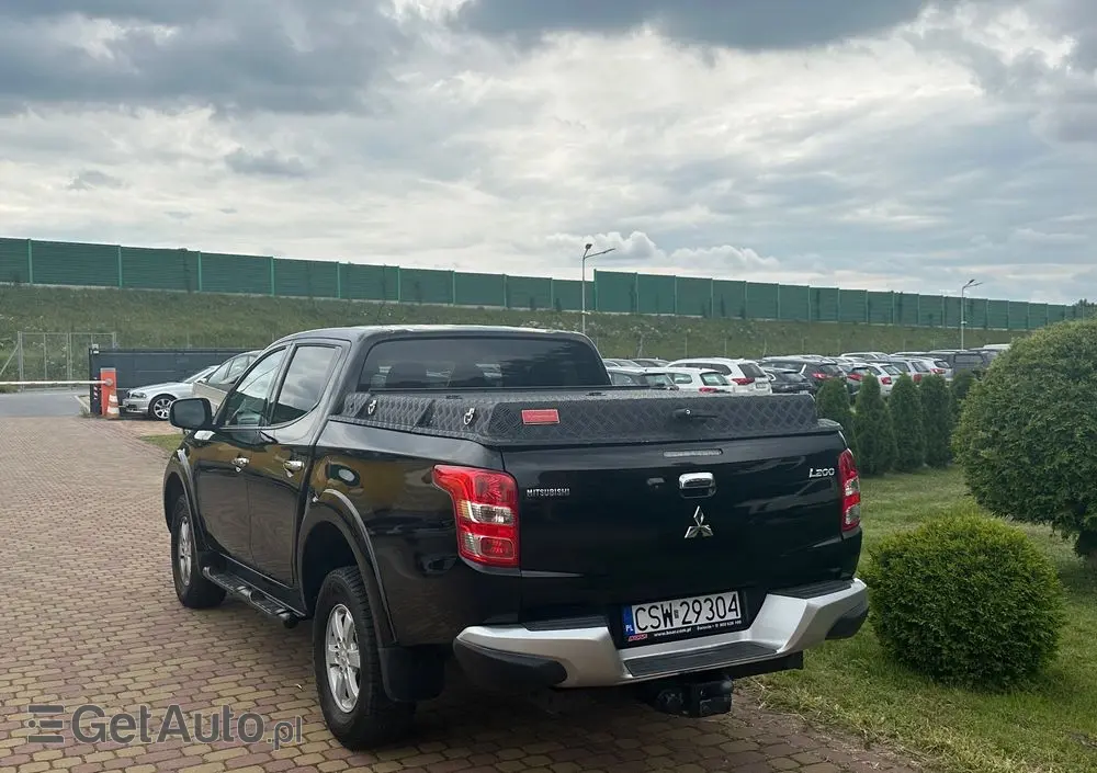 MITSUBISHI L200 2.4 d DC Intense Plus EU6