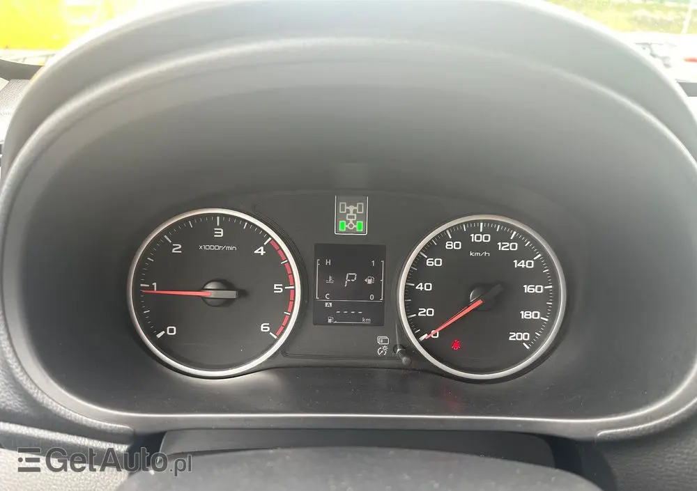 MITSUBISHI L200 2.4 d DC Intense Plus EU6