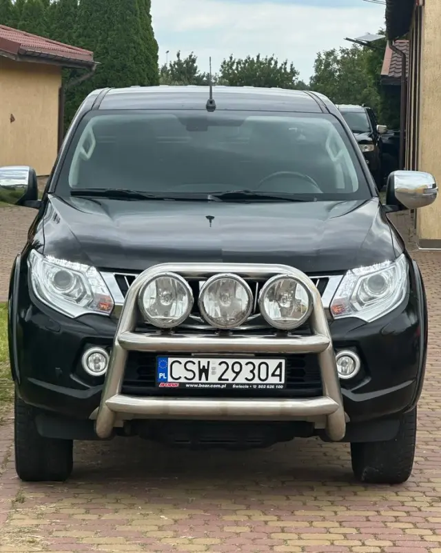 MITSUBISHI L200 2.4 d DC Intense Plus EU6