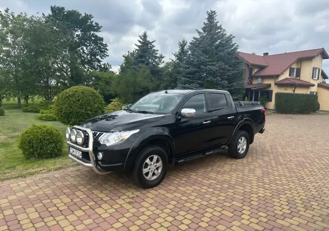 MITSUBISHI L200 2.4 d DC Intense Plus EU6