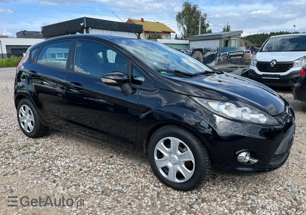 FORD Fiesta 1.25 Champions Edition