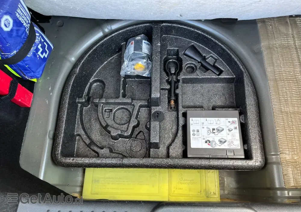 FORD Fiesta 1.25 Champions Edition