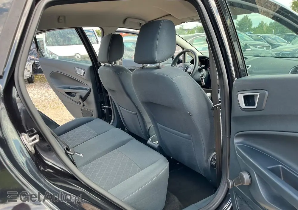 FORD Fiesta 1.25 Champions Edition