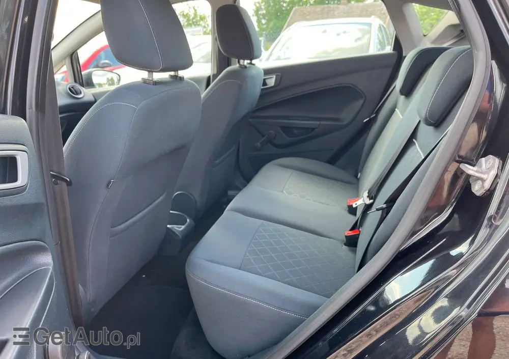 FORD Fiesta 1.25 Champions Edition