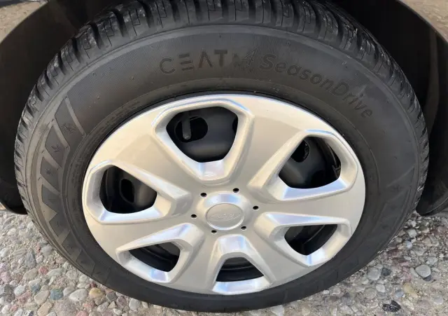 FORD Fiesta 1.25 Champions Edition