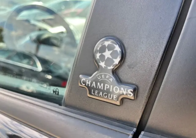 FORD Fiesta 1.25 Champions Edition