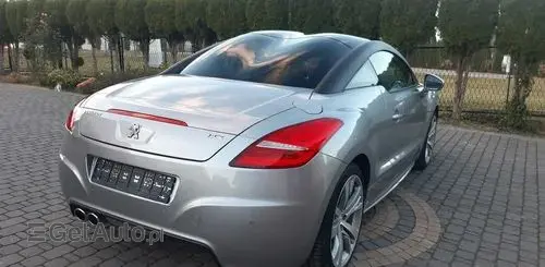 PEUGEOT RCZ 