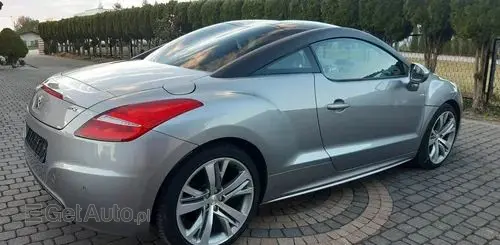 PEUGEOT RCZ 