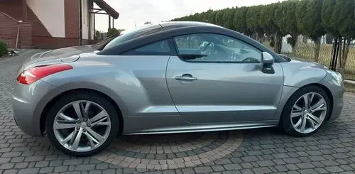 PEUGEOT RCZ 