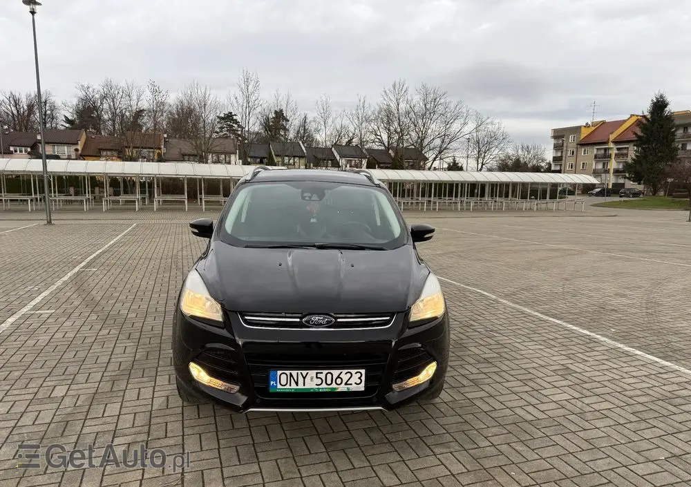 FORD Kuga 1.6 EcoBoost 2x4 Titanium