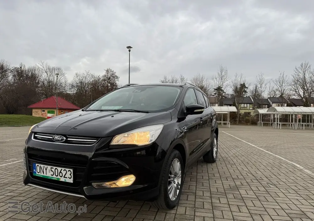 FORD Kuga 1.6 EcoBoost 2x4 Titanium