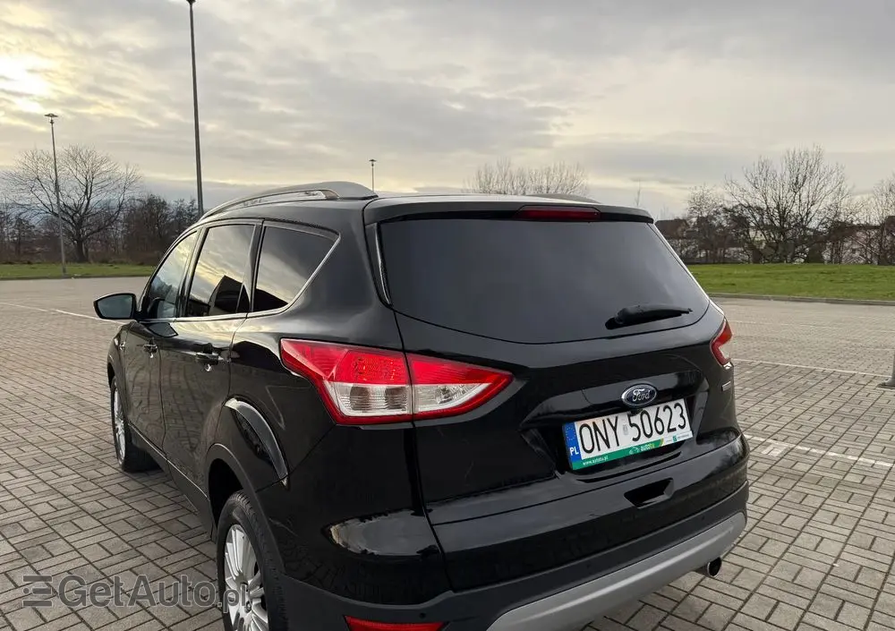 FORD Kuga 1.6 EcoBoost 2x4 Titanium