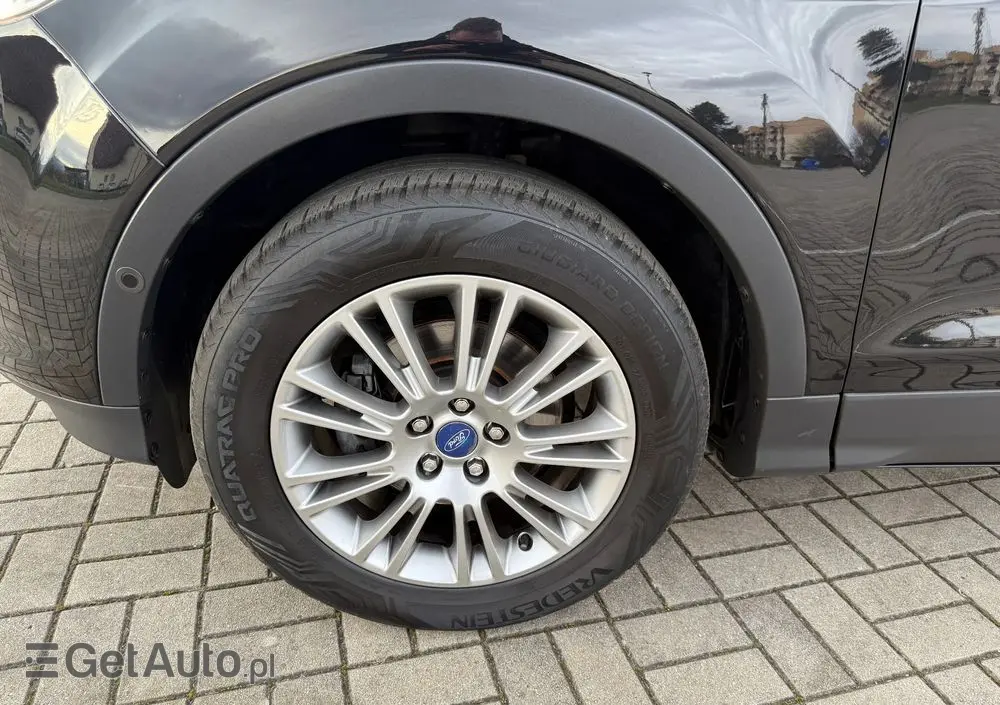 FORD Kuga 1.6 EcoBoost 2x4 Titanium