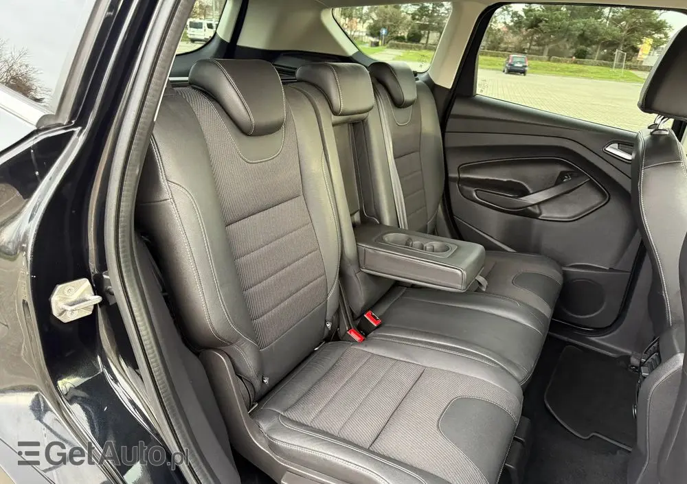 FORD Kuga 1.6 EcoBoost 2x4 Titanium