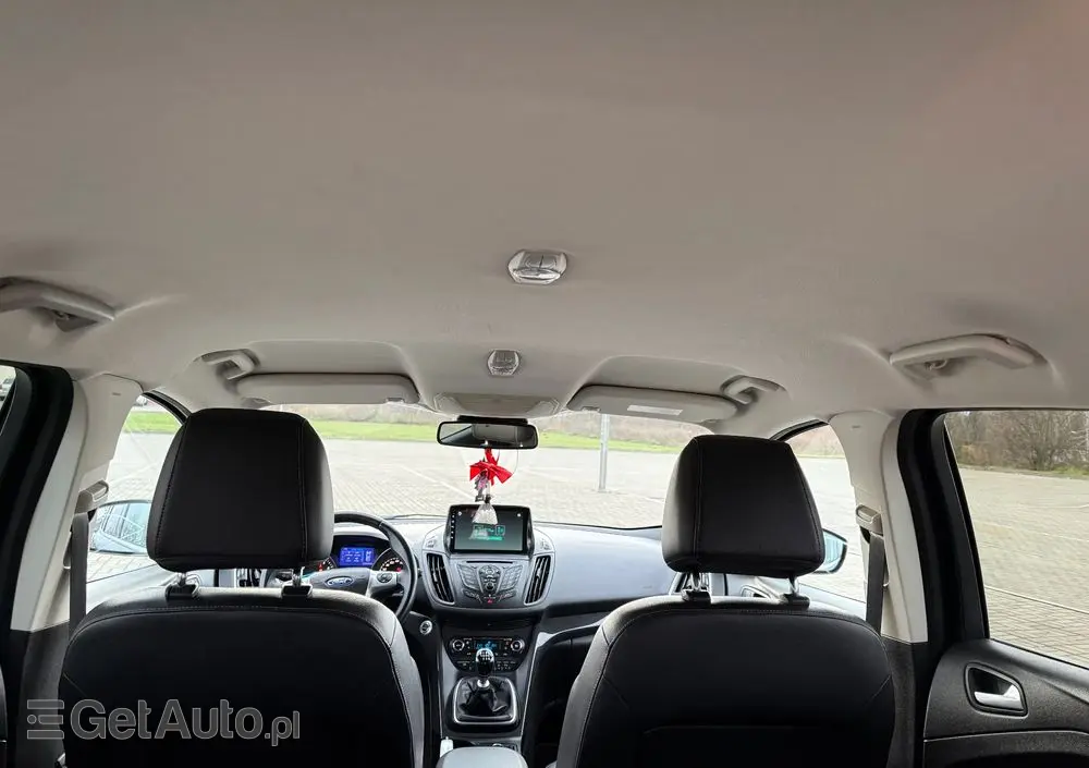 FORD Kuga 1.6 EcoBoost 2x4 Titanium