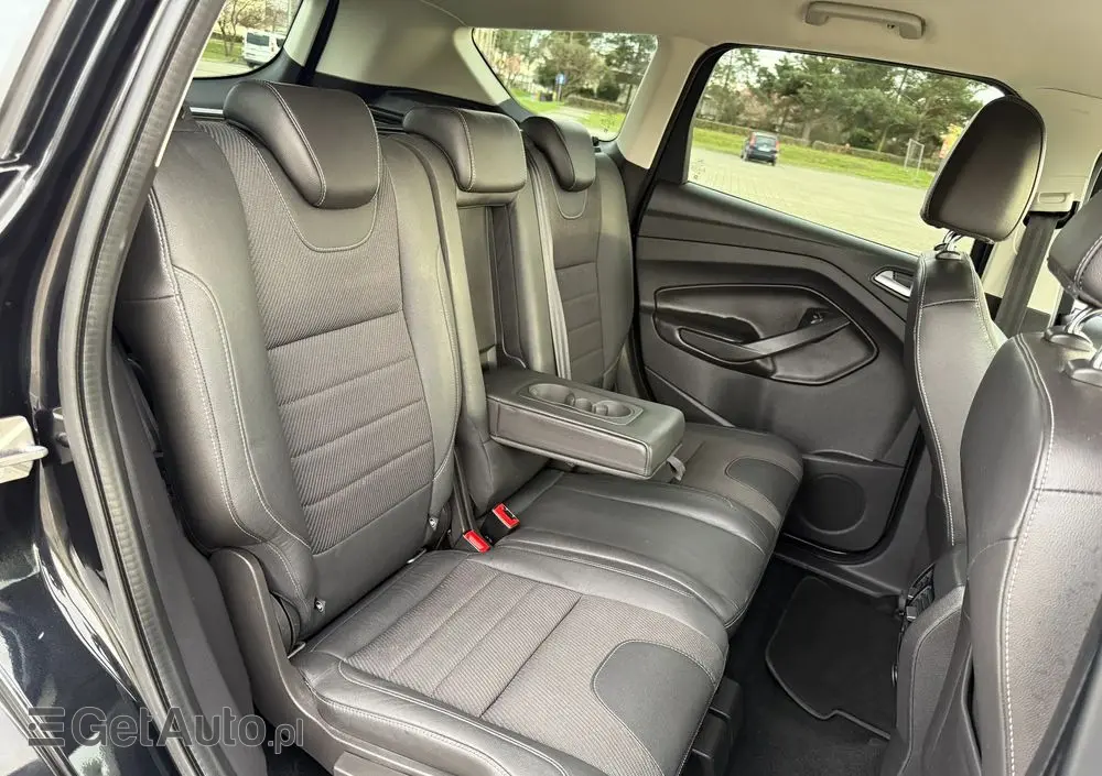 FORD Kuga 1.6 EcoBoost 2x4 Titanium