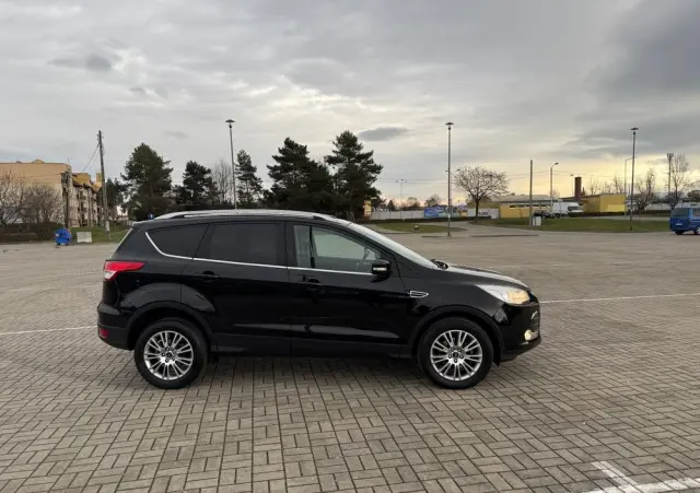 FORD Kuga 1.6 EcoBoost 2x4 Titanium