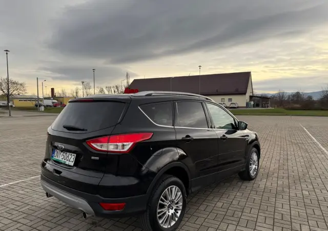 FORD Kuga 1.6 EcoBoost 2x4 Titanium