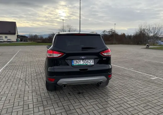 FORD Kuga 1.6 EcoBoost 2x4 Titanium