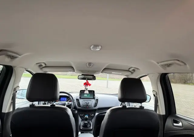 FORD Kuga 1.6 EcoBoost 2x4 Titanium