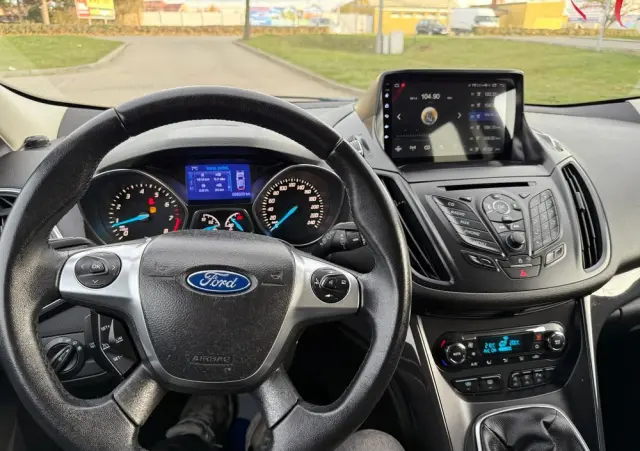 FORD Kuga 1.6 EcoBoost 2x4 Titanium