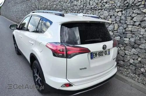 TOYOTA Rav 4 