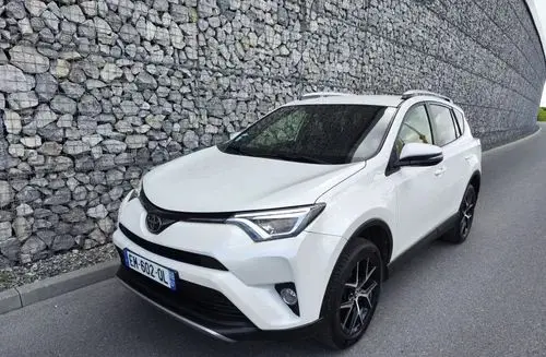 TOYOTA Rav 4 