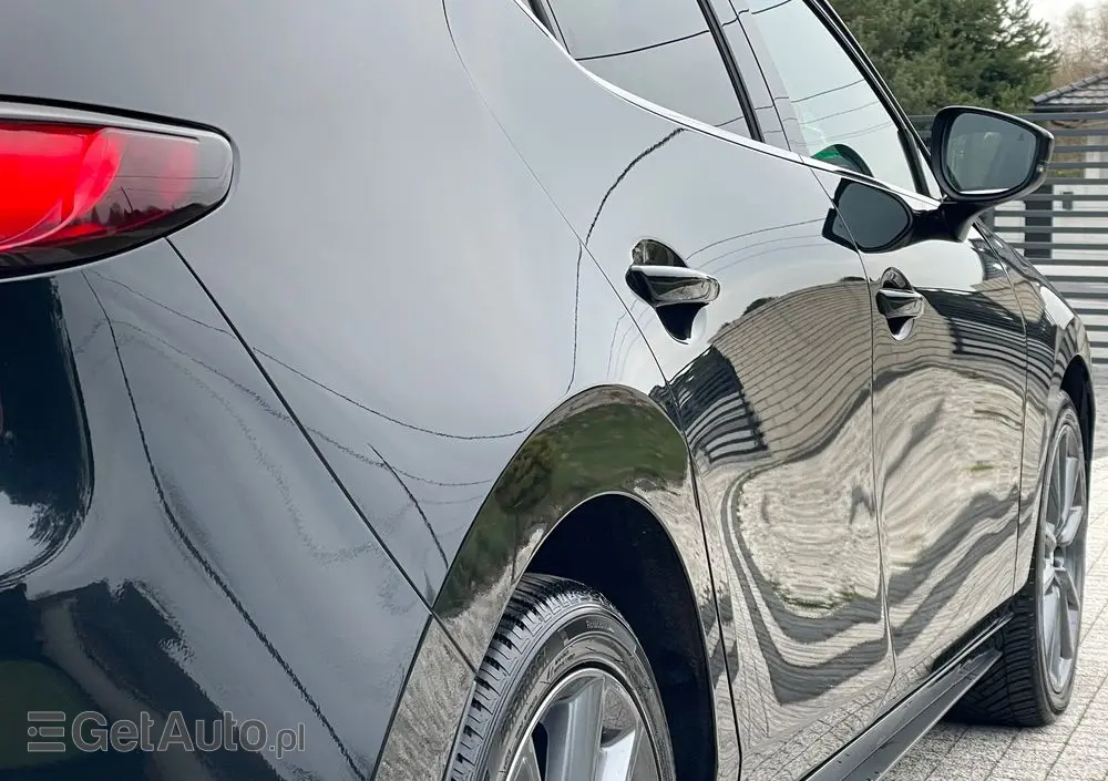 MAZDA 3 E-SKYACTIV-G 150 M HYBRID DRIVE EXCLUSIVE-LINE