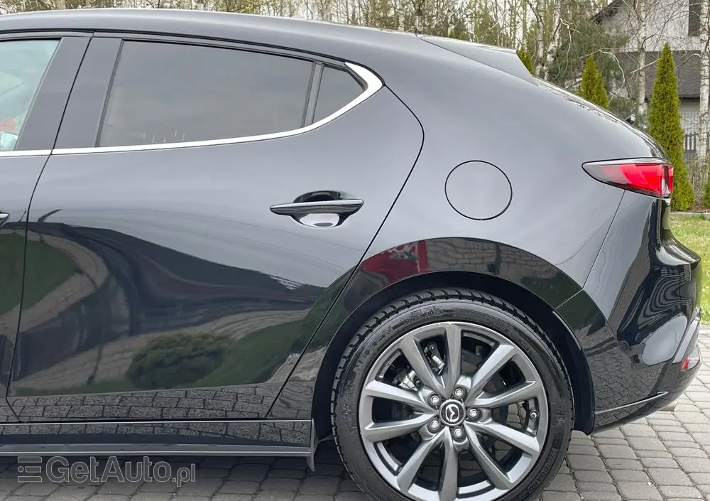 MAZDA 3 E-SKYACTIV-G 150 M HYBRID DRIVE EXCLUSIVE-LINE