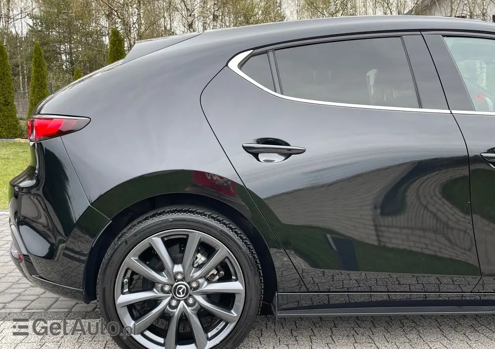 MAZDA 3 E-SKYACTIV-G 150 M HYBRID DRIVE EXCLUSIVE-LINE