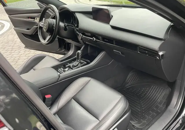 MAZDA 3 E-SKYACTIV-G 150 M HYBRID DRIVE EXCLUSIVE-LINE