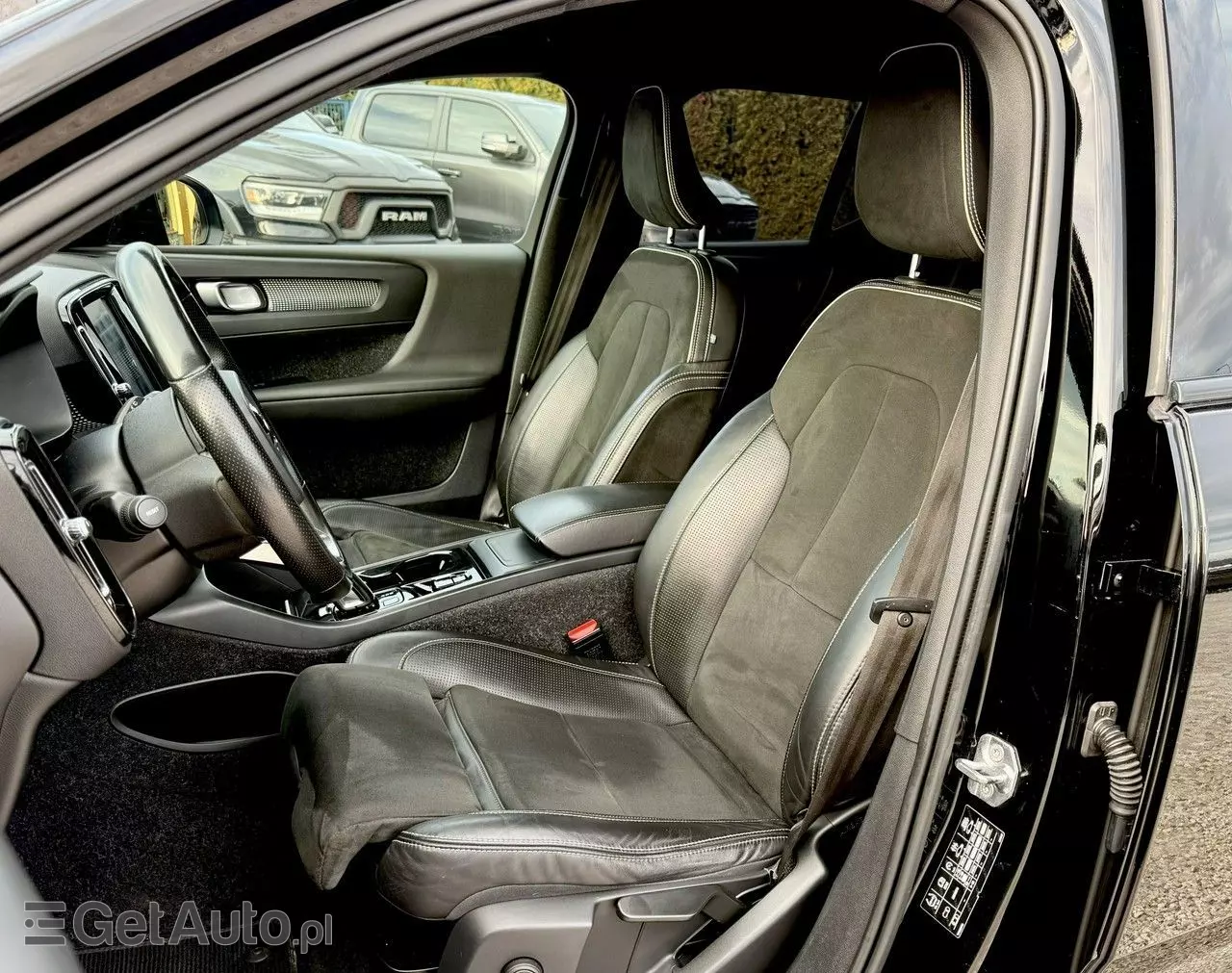 VOLVO XC 40 T4 AWD Geartronic R-Design